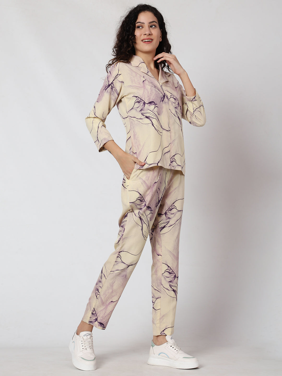 Crepe stylish Casual Co-ords Set
