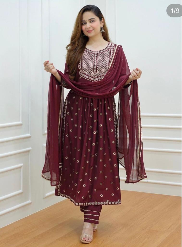 Women Viscose Rayon Ethnic Kurta Pyjama Dupatta Set / Suit Set