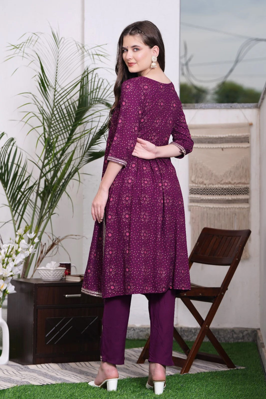 Women Viscose Rayon Side Slit Naira Cut Kurta with  Pant and Dupatta Set